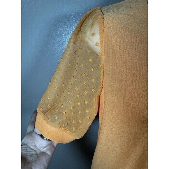 CECE Women's ORANGE Stretch Pouf Sleeve CREW Neck Top S NWT - Picture 2 of 9